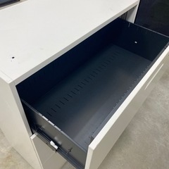 キャビネットの画像