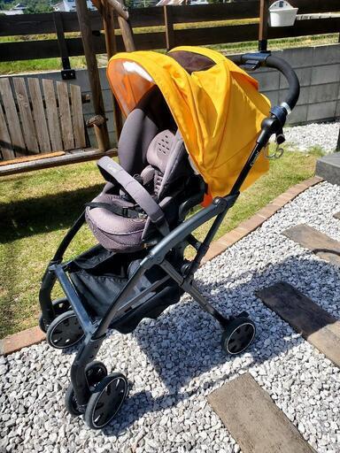 combiベビーカー  AttO type-s イエロー