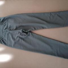 マタニティパンツ　黒、グレー2枚セットの画像