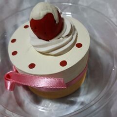 【新品】木製いちごケーキ★ハンドメイドの画像
