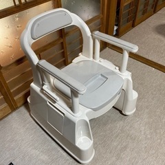 安寿ポータブルトイレ　FX-1  (未使用品)の画像