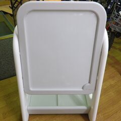 お値下げ！ifam/アイファム キッズ用 お絵かきボード ホワイトボードイーゼル  幅60㎝ マグネット対応 ホワイト×グレー 西岡店の画像