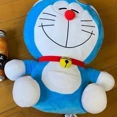 ドラえもん　メガジャンボ　ぬいぐるみ