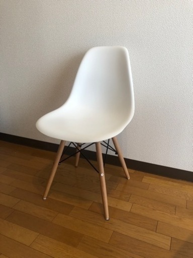 受け渡し者決定しました。デザインチェア　白