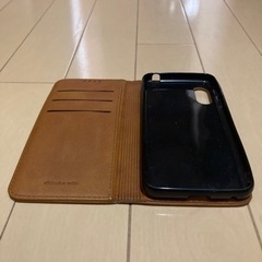 ①シャープAQUOS  SIMロックフリーモデルでおサイフケータイの画像