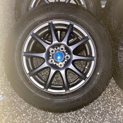 スタッドレスタイヤ&ホイール プリウス　velva Yokohama タイヤ　の画像