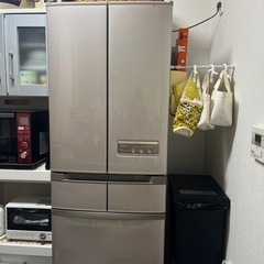 冷蔵庫の画像