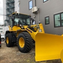 やる気のある方応援します！！ 土木作業、高速道路フェンス取付け、メガソーラーパネル！！日払い可能！！未経験者大歓迎！！ 冬場も安定して仕事があります！！急遽ニセコ軽作業募集中です！！単価も13000円以上で男女、高齢者、若年者どなたでも入場可能！！の画像