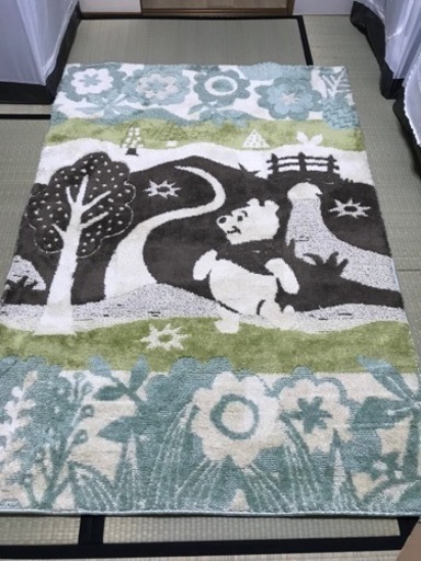 【定価2万】ディズニー カーペット140×200cm くまのプーさん