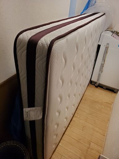 【商談中】☆マットレスのみ　セミダブル☆　アンネルベッド