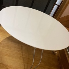 (引越し急募)ニトリ 折りたたみテーブルキャル M60 WHの画像