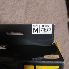 腰コルセット、腰ベルトの画像