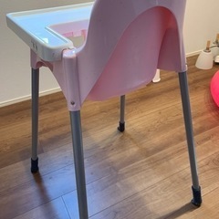 IKEA ハイチェア ピンクの画像