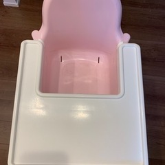 IKEA ハイチェア ピンクの画像
