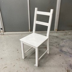 IKEA IVAR 白い椅子