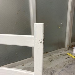 IKEA IVAR 白い椅子の画像