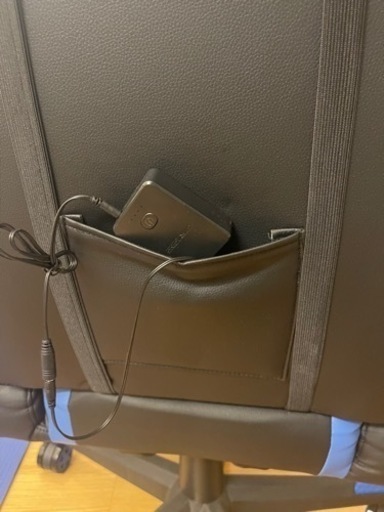 ゲーミングチェア　Bluetoothスピーカー付き