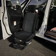 成約済み　セレナ　アンシャンテ　リフトアップシートの画像