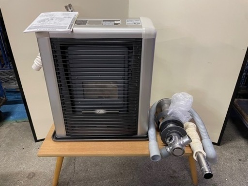 【動作品】サンポット/SUNPOT 石油暖房機 密閉式石油ストーブ FFR-563SX R 2018年製造 壁給排気 付属品付 札幌発 FFストーブ FF式