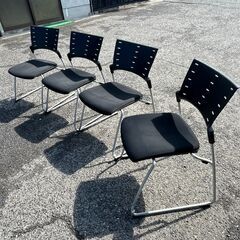  マノスチェア イトーキ/ITOKI スタッキングチェア  4脚セット
