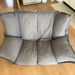 ニトリ　【10/30まで！】2人がけソファ売ります！