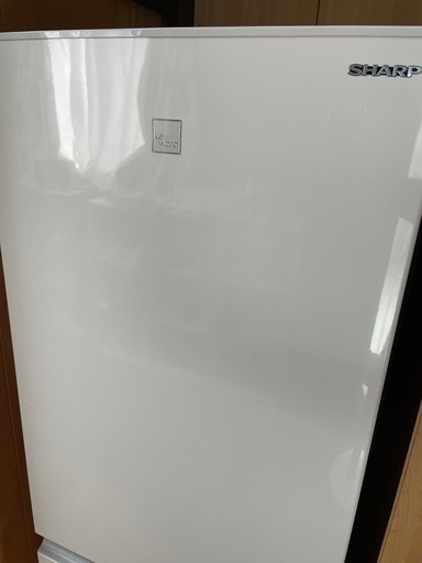 シャープ 179L 2ドアノンフロン冷蔵庫 keyword キーワードホワイト SJ18E8KW