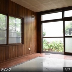 壁紙貼りとペンキ塗り