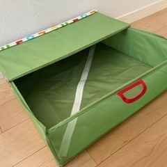 IKEAのベッド下収納の画像