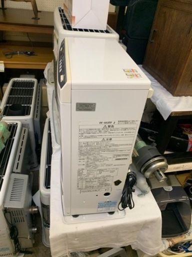 サンポットFF温風ストーブ！  FF-513TF 万代店