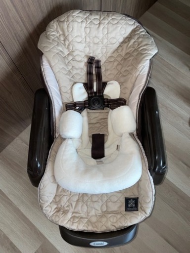 ネムリラ　combi  ハイ&ローチェア　オートスウィング