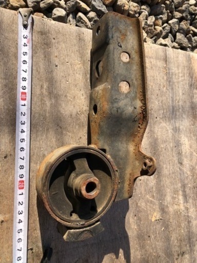 MR-2 MR2 AW11 エンジン マウント エンジンマウント 純正 2