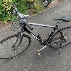 GIANT  ESCAPE R3