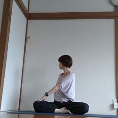 【少人数制】船橋駅徒歩8分！女性のためのヨガクラスの画像