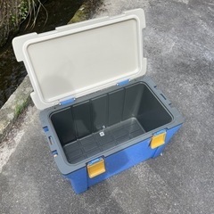 クーラーボックスの画像