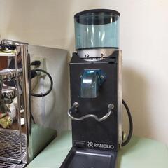 コーヒーグラインダー