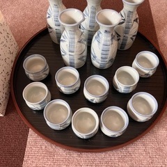 値引しました。酒器セット100円
