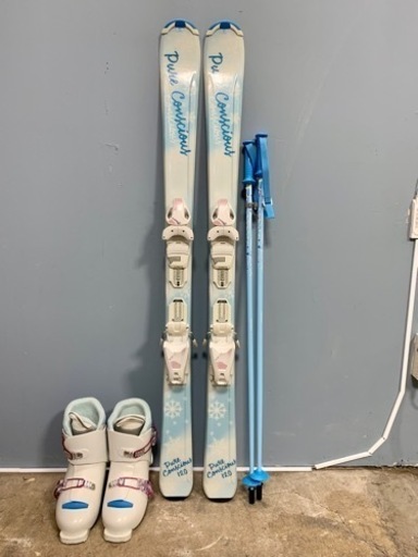 お引取り限定 PURECONSCIOUS ピュアコンシャス ジュニアスキー4点セット 板120cm ブーツ22cm