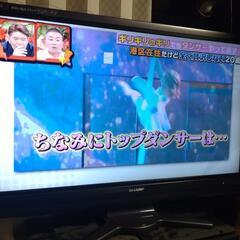 シャープ　４０インチ液晶テレビ