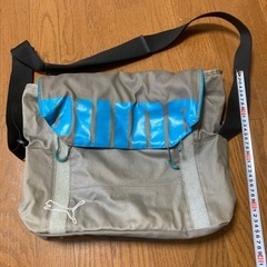 PUMAショルダースポーツバック