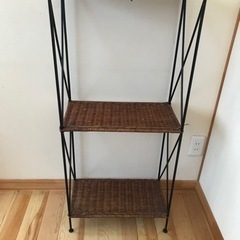 ラタン×アイアンラック