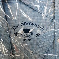 １個３００円です。水色保冷バックの画像