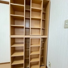 スライド式本棚の画像