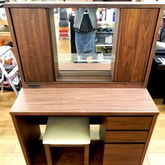 長谷川家具 ドレッサー 椅子付き 幅110×奥45×高140㎝ N-SAKI-HS DESK DRESSER ウォールナット スイートデコレーション スイデコ 化粧台 収納 家具 札幌市 厚別区 長谷川家具 ドレッサー 椅子付き 幅110×奥45×高140㎝ N-SAKI-