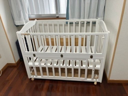 (商談中)コンビ中古ベビーベッド