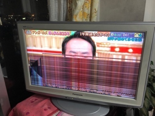 Panasonic26インチ　液晶テレビ　画面割れ