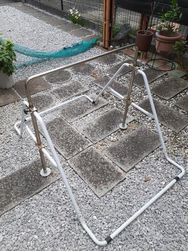 鉄棒　てつぼう