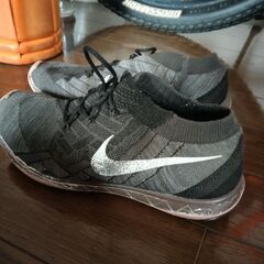 ナイキシューズ　２６ｃｍ
