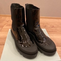 レインブーツ