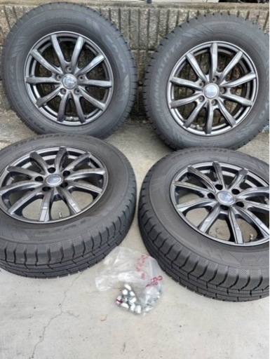 【1シーズンのみ】アルファード スタッドレスタイヤセット| TOYO TRANPATH TX 215/65R16