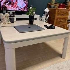 こたつデスク　75×75センチ